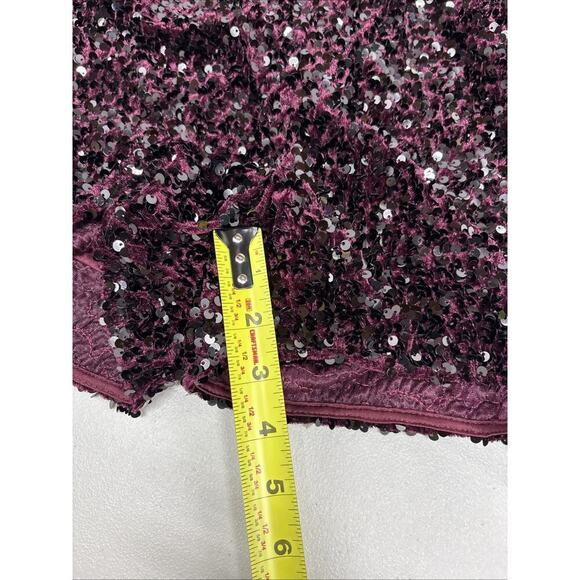 Mango MNG Sequin Shorts Women's US Size M Burgundy Stretch Pull on NEW - Picture 8 of 10